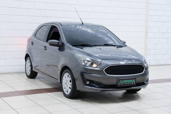 FORD KA 1.5 TI-VCT FLEX SE PLUS AUTOMÁTICO FORD KA 1.5 TI-VCT FLEX SE PLUS AUTOMÁTICO